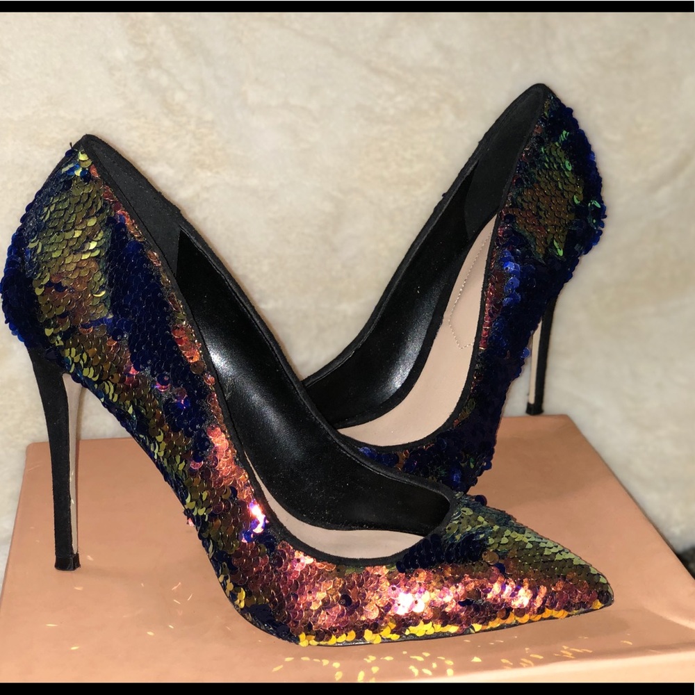 Pumps - Picture 4 of 6